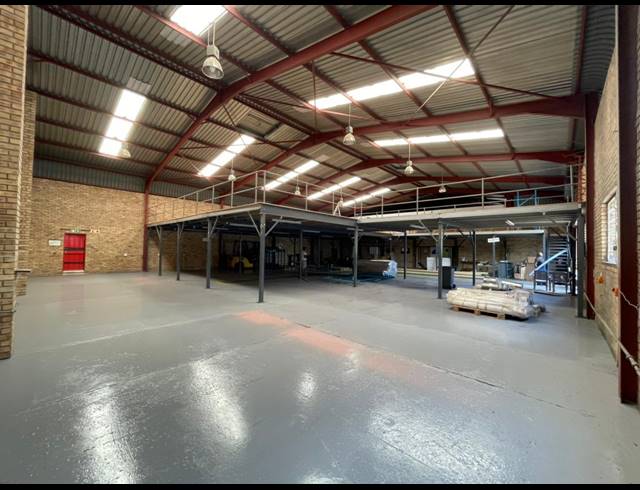 1,177M² WAREHOUSE TO LET IN KYA SANDS